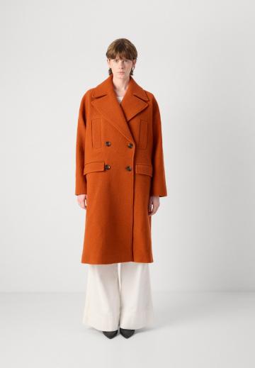 Шерстяное пальто