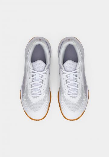 Кроссовки для зала