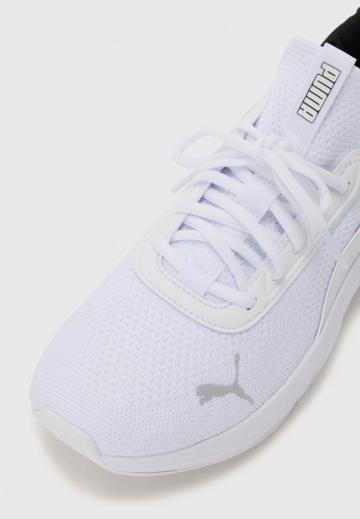 Тренировочные кроссовки