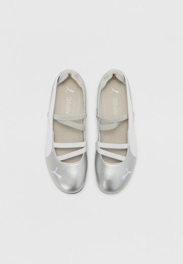 Спортивные балетки