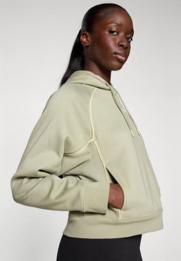 Спортивная толстовка