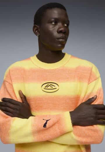 Спортивная толстовка