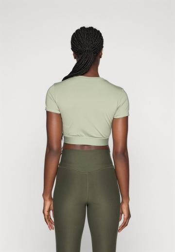 Спортивная майка