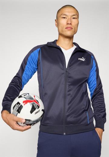 Спортивная куртка