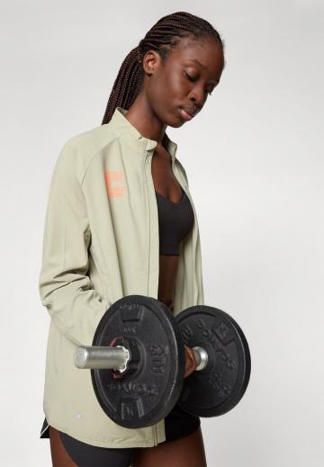 Спортивная куртка