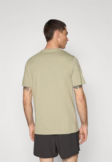 Спортивная майка