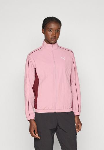 Спортивная куртка