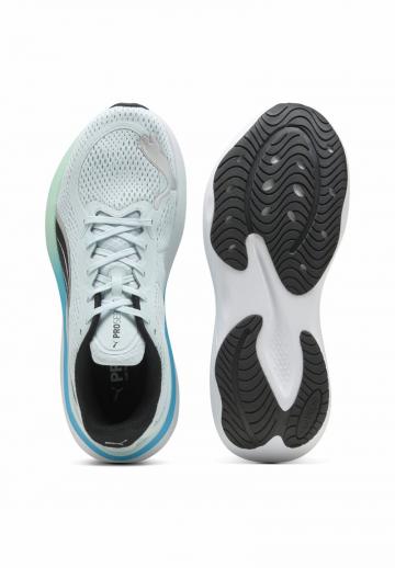 Тренировочные кроссовки