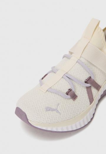 Тренировочные кроссовки