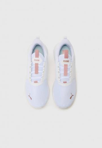 Тренировочные кроссовки