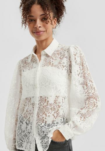 Кружевная блузка