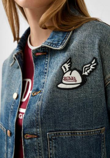 Джинсовая куртка