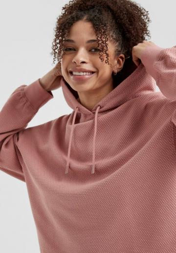 Пуловер с капюшоном