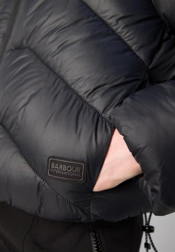 Зимняя куртка