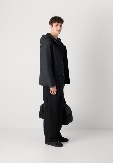 Куртка-дождевик