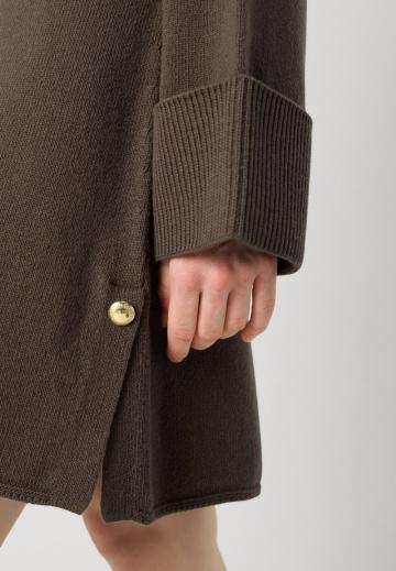 Вязаное платье