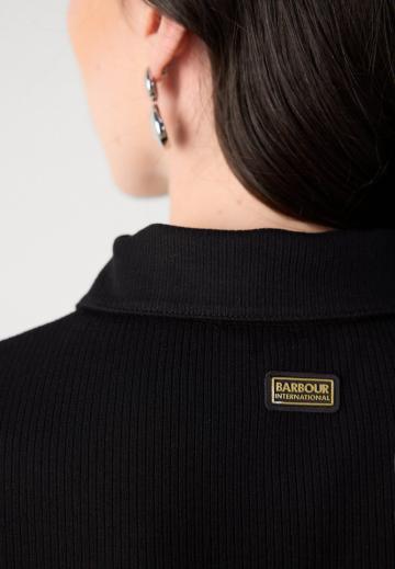 Вязаное платье