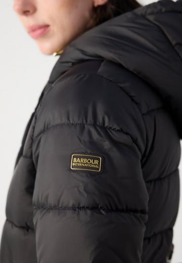 Зимняя куртка