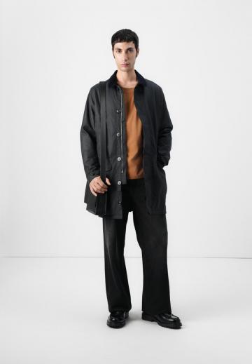 Короткое пальто