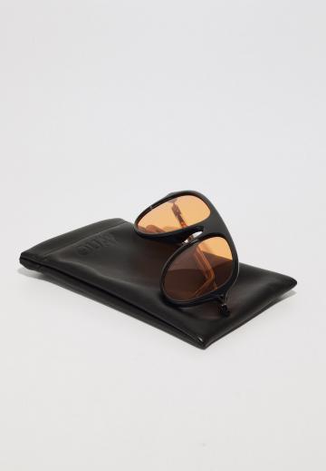 Солнечные очки