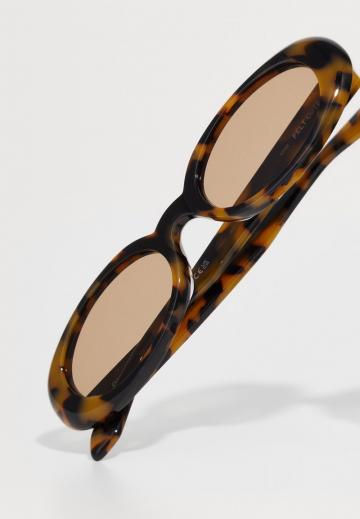 Солнечные очки