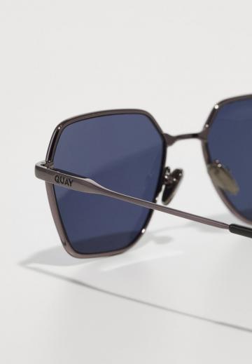 Солнечные очки