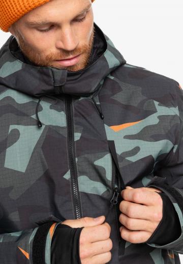 Сноубордическая куртка