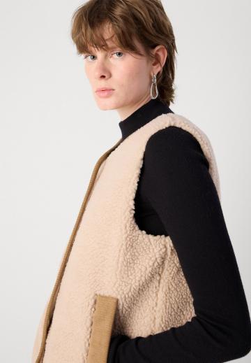 Флисовая куртка