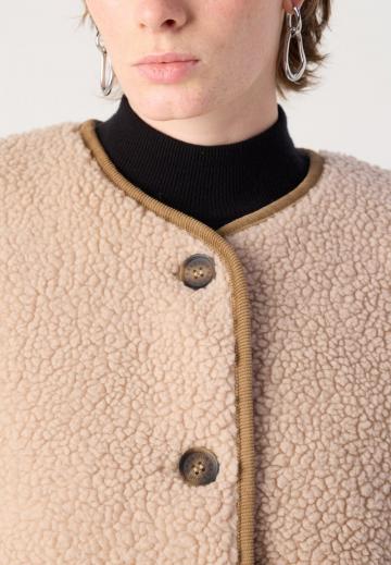 Флисовая куртка