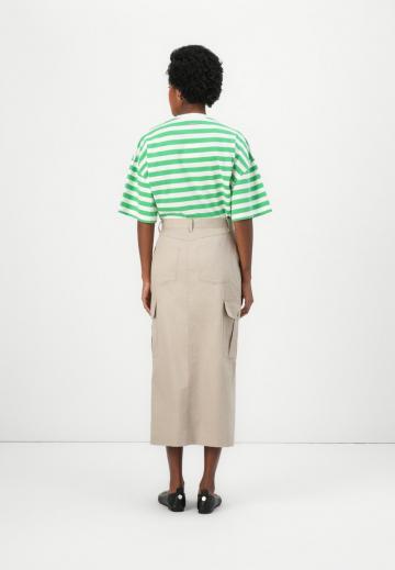 Юбка с накладными карманами