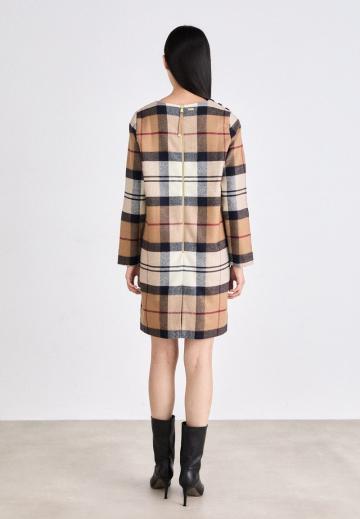 Короткое платье