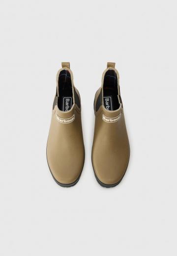 Резиновые сапоги