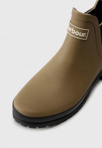 Резиновые сапоги