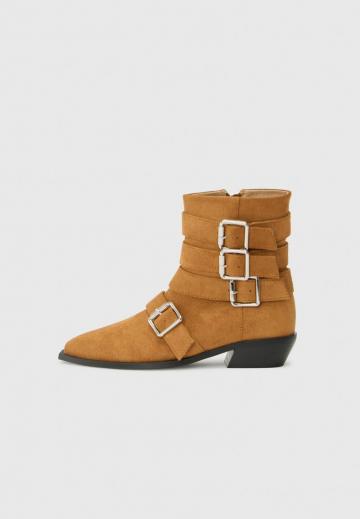 Ковбойские сапожки