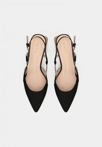 Туфли с ремешком