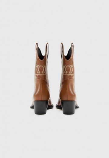 Ковбойские сапожки