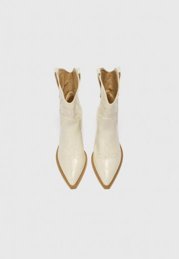 Ковбойские сапожки