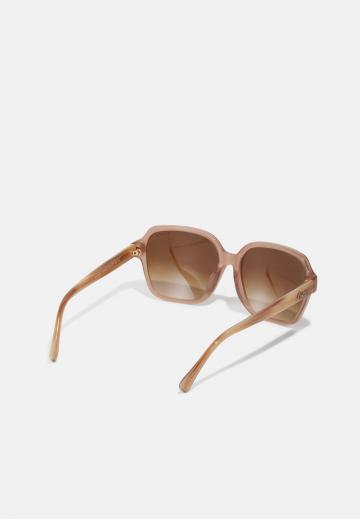 Солнечные очки