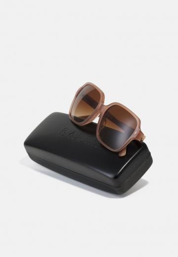 Солнечные очки