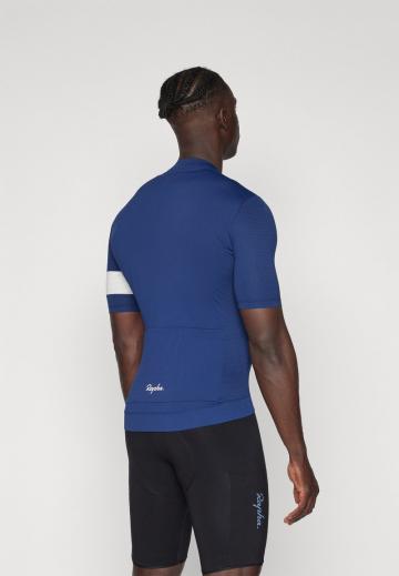 Спортивная форма