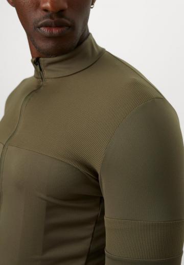 Спортивная форма