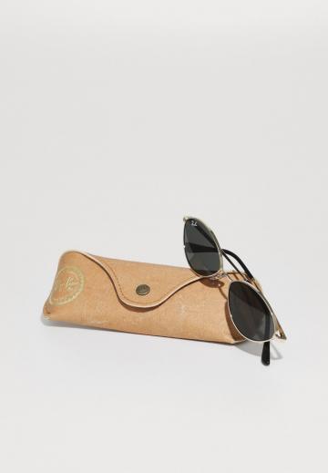 Солнечные очки