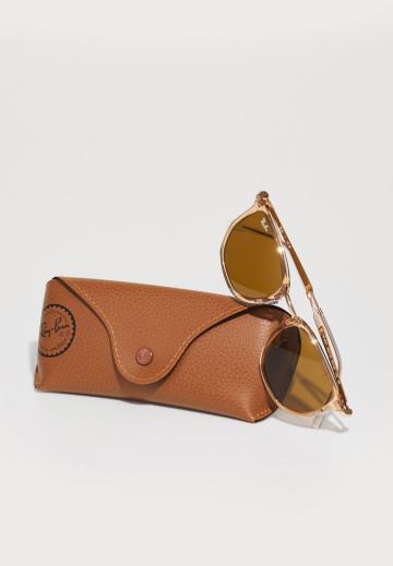 Солнечные очки