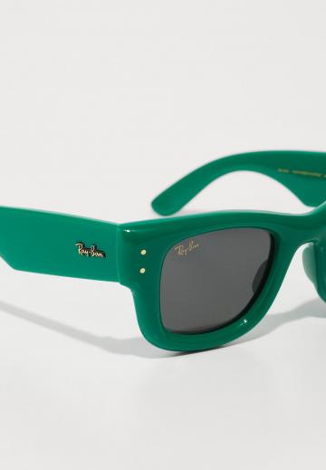 Солнечные очки