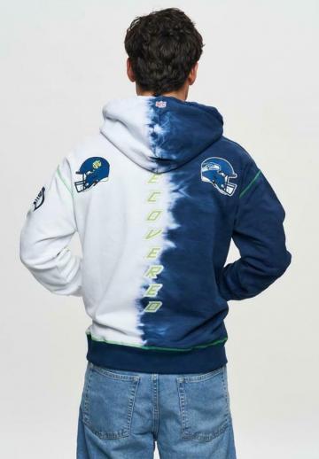 Пуловер с капюшоном