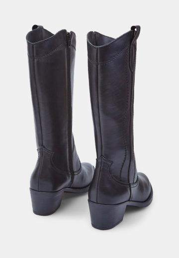 Ковбойские сапоги