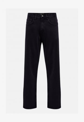 Свободные джинсы