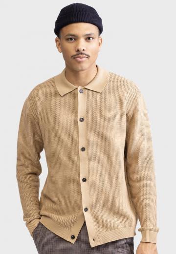 Вязаная кофта