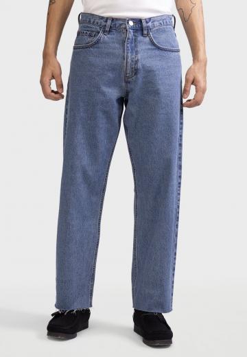 Свободные джинсы