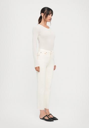 Джинсы бойфренда